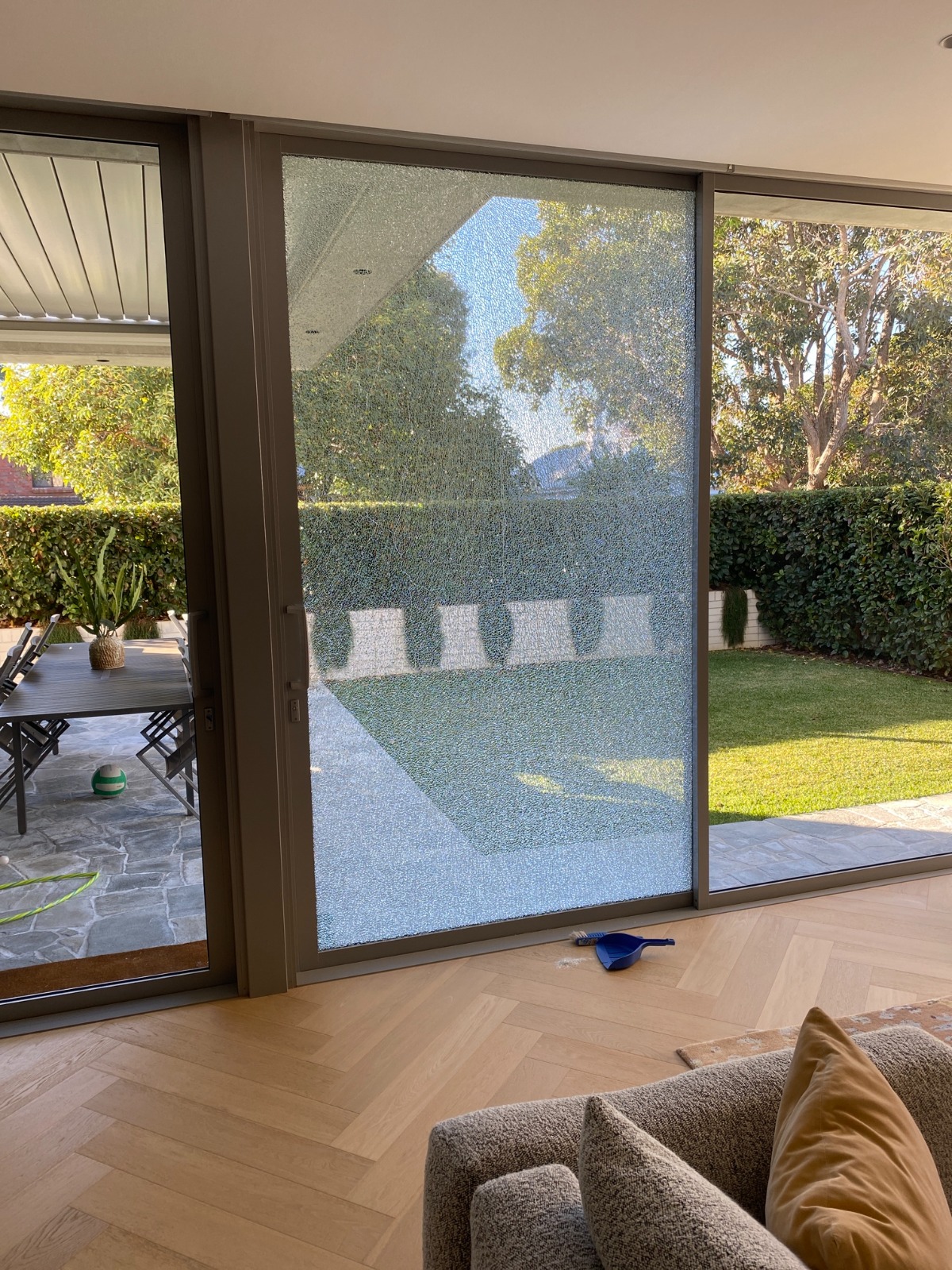 urgent glaziers