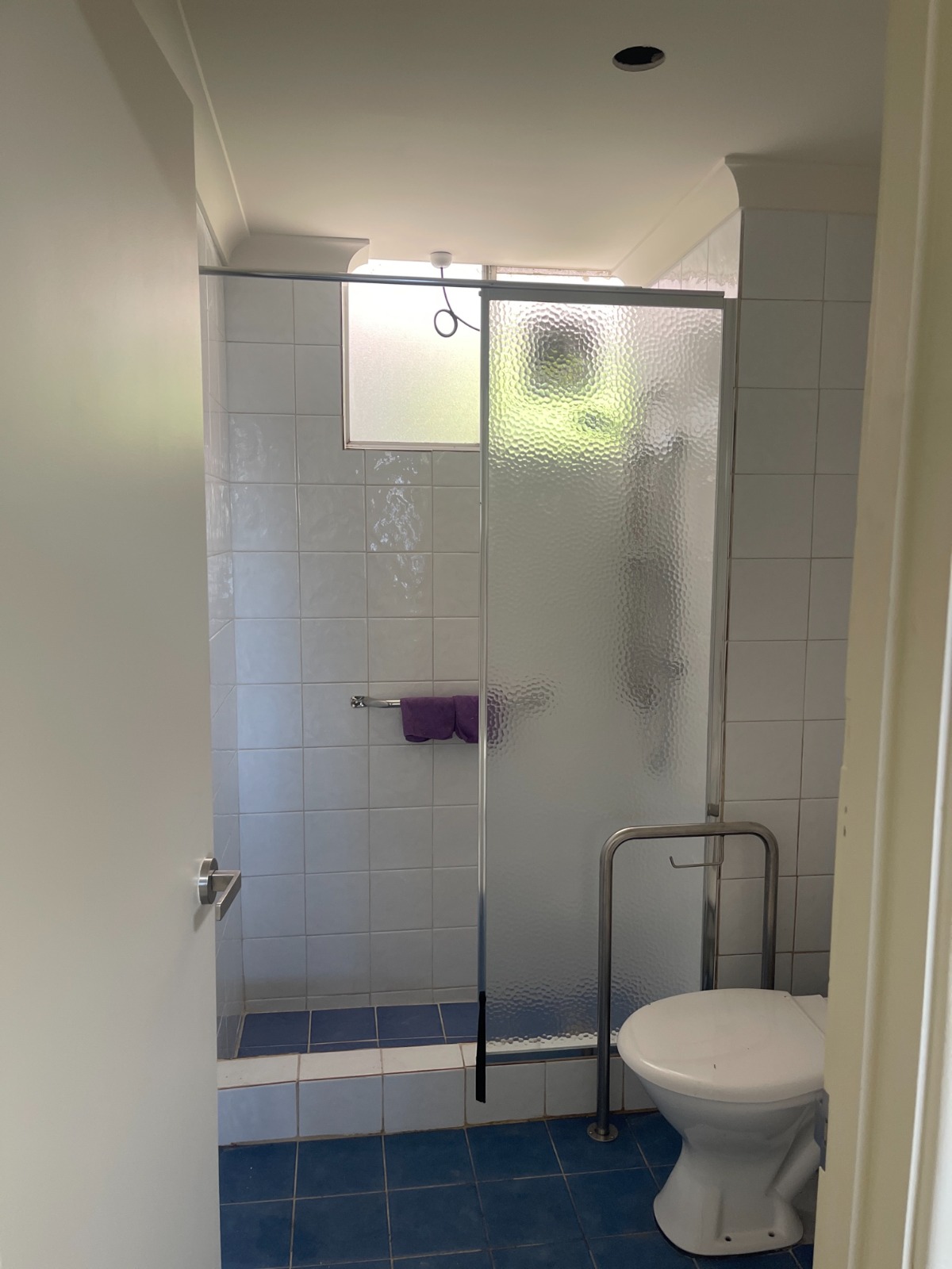 Same-Day Shower Screen Solutions